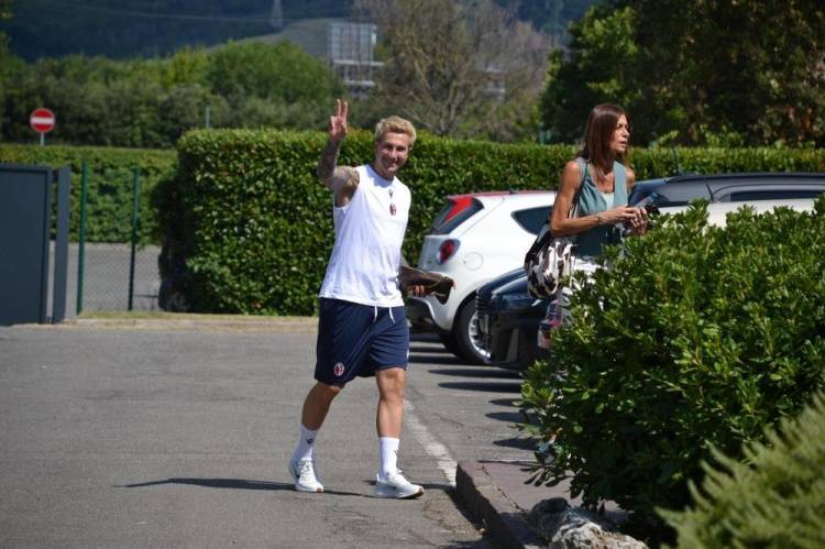 重返意甲！前尤文、佛罗伦萨边锋贝纳德斯基在接受博洛尼亚体检